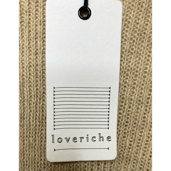 Loveriche V-Neck Oversized Beige Sweater with Rust Faux Fur Cuffs Size Small NWT - Picture 5 of 7